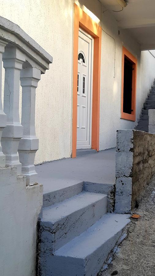 Apartments Ceca Tivat Exterior foto